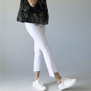 Brand new w/Tag Mother The Insider Crop Fray